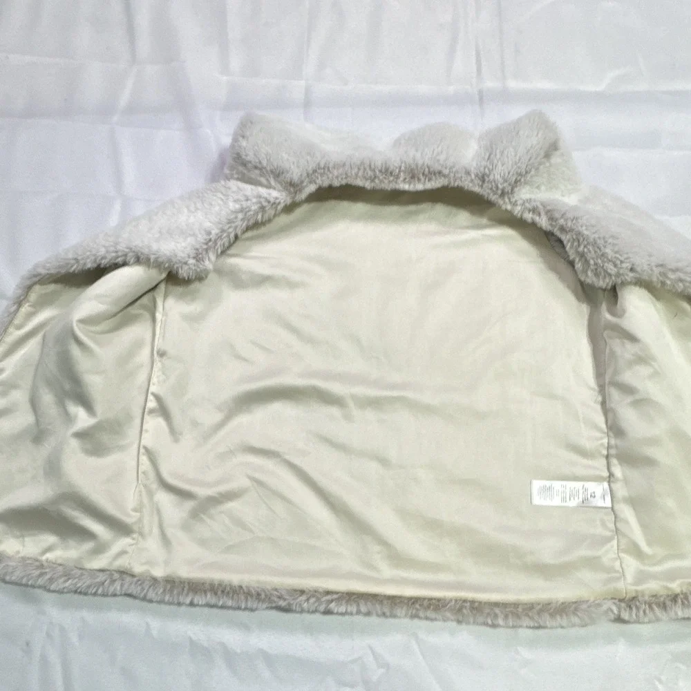 OshKosh B'gosh Girls Gray Faux Fur Lined Vest Fur Trim Hook & Eye Size 12